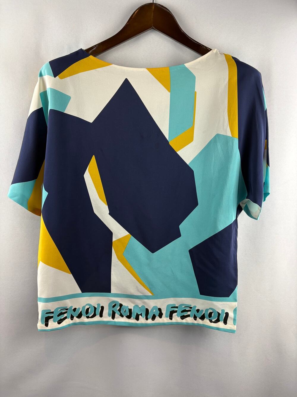Women’s Fendi Size 4 Blue, White & Yellow Patterned Blouse